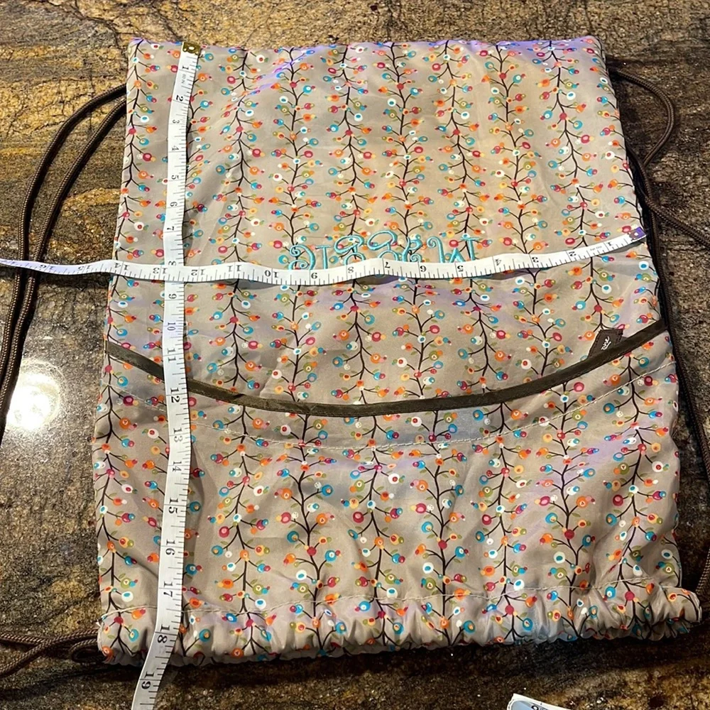 Cinch Sac bag Thirty-One embroidered name MAGGIE in teal‎